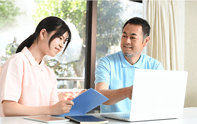 介護士２名